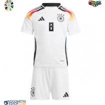 Otroški Nogometni dresi Nemčija Toni Kroos #8 Domači EP 2024 Kratek Rokav (+ Kratke hlače)